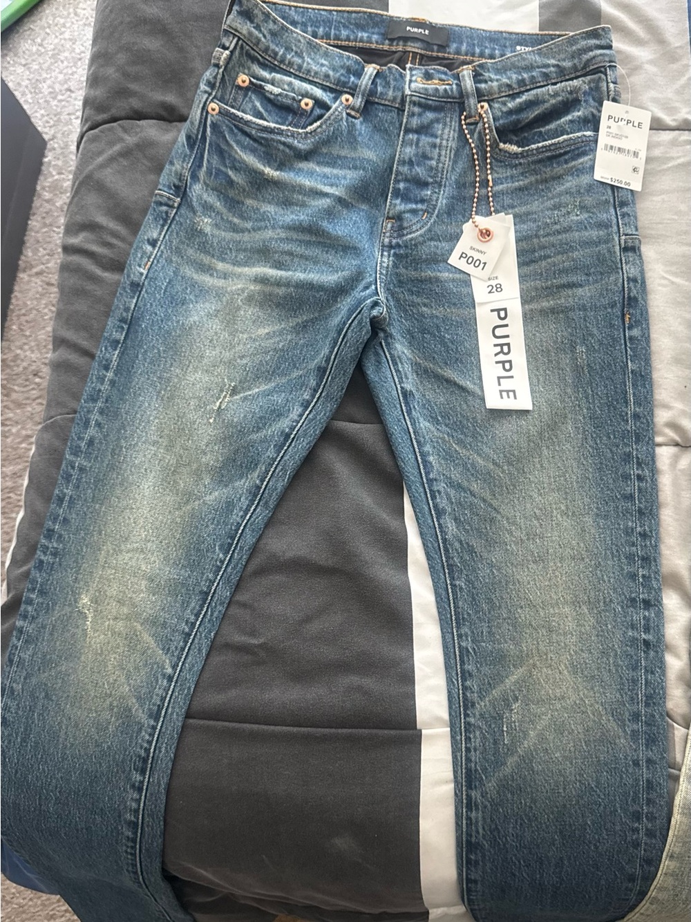 Purple Brand Men's Skinny Blue Washed Jeans - 28